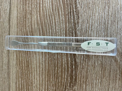 FST Spatula & Probe – 10090-13, L=14cm, Tip Dims = 13x7x.6mm, Tip Dia =.1mm, 13g