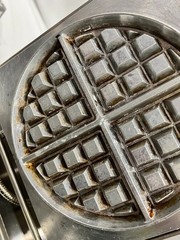 Hatco RWM-2B 7″ Double Belgian Waffle Maker – 120V, 1800W