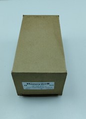 HONEYWELL TE-702-A-17-A Duct Temperature Sensor and Transmitter 4811