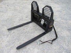 48″ Hydraulic Sliding Walk Through Pallet Fork Set Skid Steer Quick Attach