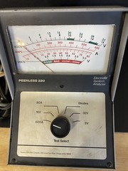 Peerless Electrical System Analyzer Model 220 Works 80A 600A 3V 32V