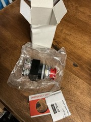 General Electric Heavy-Duty Oiltight Mushroom Head Pushbutton Switch Open Box