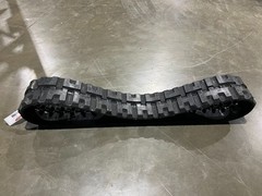 230x72x45 – 9″ – Fits Bobcat MT100 X220 X320 X322 – Rubber Track