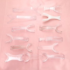 High-Quality Dental Retractors Lip Cheek Retractor Surgical Mouth Lip Opener