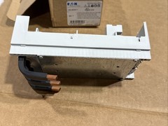 EATON EG-BUS-T 60MM BUSBAR ADAPTER FOR EG frame 125A TOP CONNECT New