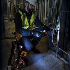 Klein Tools CL800 AC/DC True RMS Auto-Ranging Digital Clamp Meter