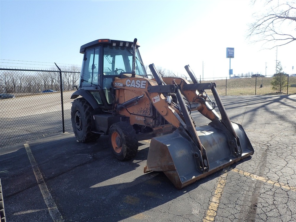 2021 Case Construction 570N EP 4×4 Skip Loader Enclosed Cab Tractor