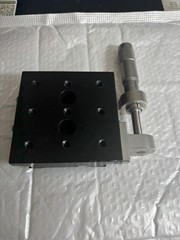 NEWPORT 423 SERIES LINEAR STAGE ( SM-25 Micrometers)