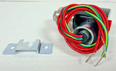 NEW IN BOX – ASCO EF8320G202 3-WAY NC 1/4″ EXPLOSION PROOF SOLENOID VALVE 24VDC