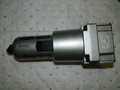 Jupiter Pneumatics Heavy Duty Filter 3/4″Port 10.24″High 3.54″ Wide 1050107522JP