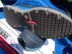 Sketchers Size 11 Men’s Steel Toe Work Sneakers
