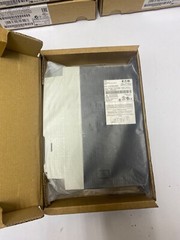 Eaton PowerXL VFD DE1- 122D3NN-N20N 240V 2.3A 0.37kw / 0.5HP NEW