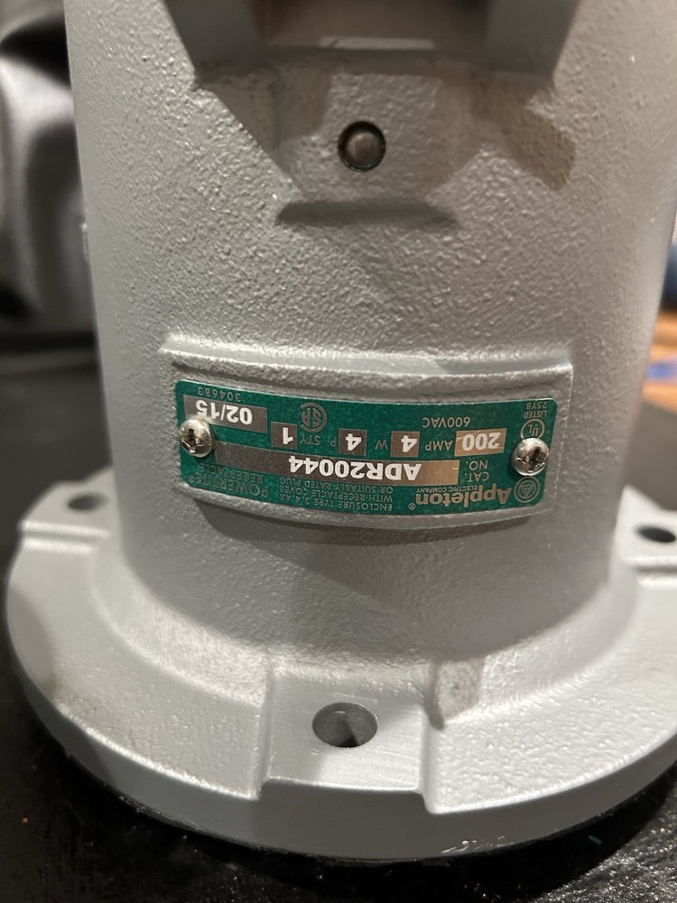 Appleton ADR20044. 200a 4wire 4pole. Date Code 02/15