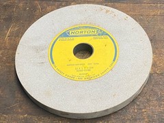 Norton 32A60-K5VBE Surface Grinding Wheel 12 x 1”x 1-3/4 Made in USA, 2070 RPM