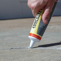 Easy Application 5.5 Oz Concrete Crack Filler – Grey, Interior/Exterior Use