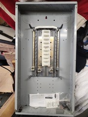 Siemens 200A Series E Main Lug Load Center No. G2040ML1200