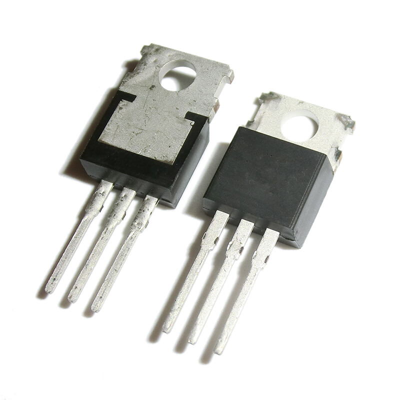 10PCS L7805CV-DG L7805CV TO220