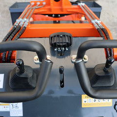 2026 Brand New 24HP Mini Skid Steer Stand-on Three-stage pump Twin cylinder