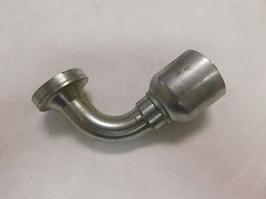 Parker Hose Adapter 3/4" Hose x 3/4" SAE Code 62 Flange Head 90º L16N7