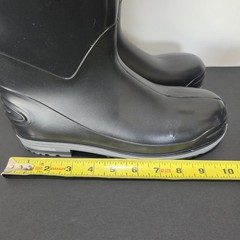 Dunlop Women’s/Men’s Rubber Boot, Steel Toe, 16″ Height, Black, Size M-6 W-8