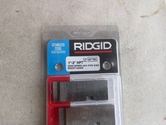 RIDGID 47790 1″-2″ NPT Stainless Steel High Speed UNV Pipe Dies Right Handed New