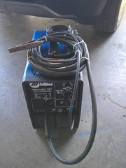 Miller Millermatic 130 MIG Wire Feed Welder 115V Semi-Automatic w/ Gas Steel