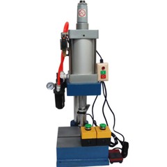1763Lb/800kg Pneumatic Punch Machine w/2Control Button Vertical Type 0.4-0.7Mpa