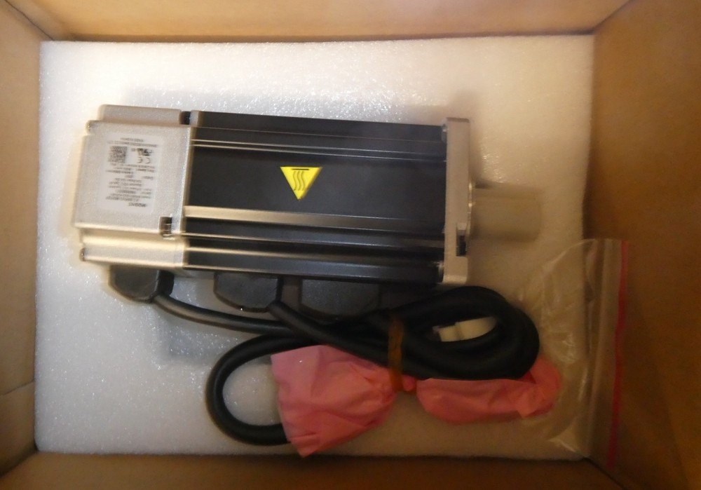 MOONS SM0601GE2-KCF-BNV Servo motor 48VDC 200W 6000rpm