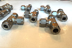 Swagelok SS-600-3 Stainless Steel Tee – 9 Pieces