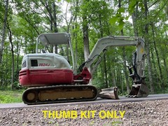 Takeuchi TB240 Pin On Hydraulic Thumb Clamp Grapple Kit