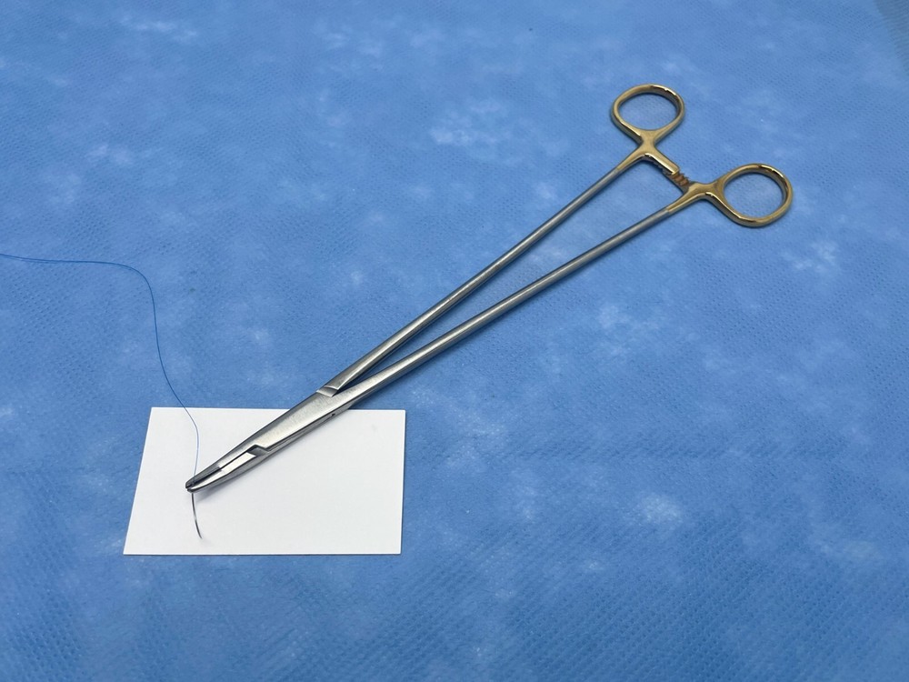 V. Mueller SU16124 Heaney Needle Holder, 10.5″, Curved Jaw, Tungsten Carbide