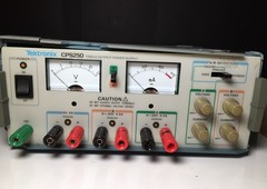 Tektronix CPS250 Triple Output Power Supply 0-20V 0.5A +5V 2A AS-IS