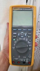 Fluke 289 Digital Multimeter/