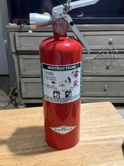 Clean Agent Fire Extinguisher -Halotron 5lb – excellent condition
