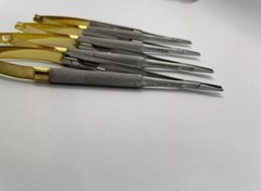 lot of 4 PC HU-FRIEDY Castroviejo Perma Sharp Needle Holder, 18cm, 7′ NH5024