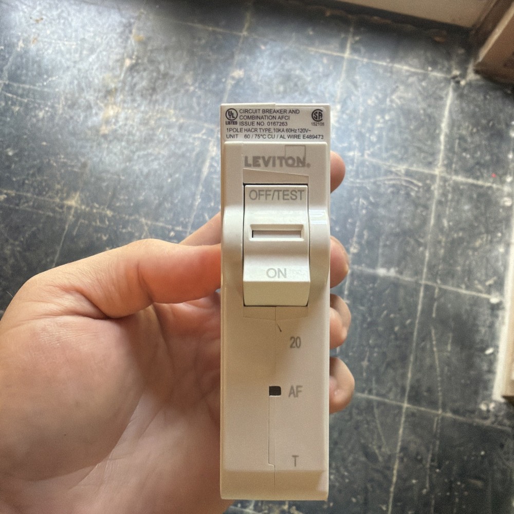 Leviton R01-LB120-AFR 20 Amp 120-Volt Branch Circuit Breaker AFCI 1-Pole