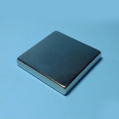 Square Super Strong Magnets Length 3-25mm N35 Rare Earth NdFeB Magnet Multiple