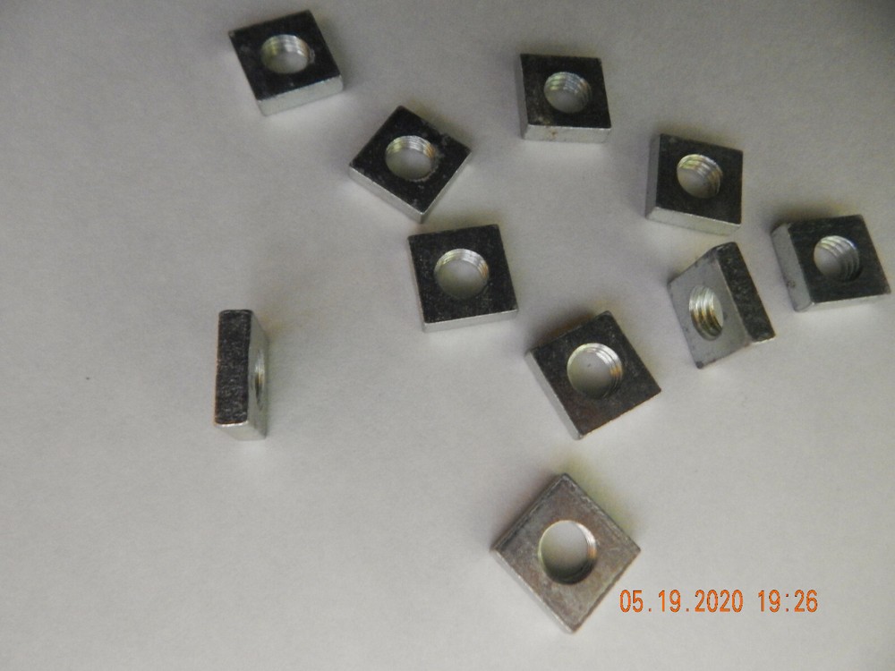 METRIC SQUARE NUTS M10 -1.5 ZINC 15 PCS. NEW-NOS SEE DESCRIPTION