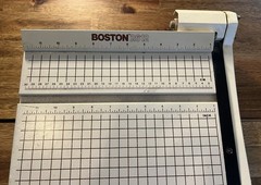 VINTAGE 12″ Boston 2612 Cast Iron & Wood Guillotine Paper Cutter Trimmer