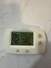 HONEYWELL Focus PRO 5000 Home TH5320U1001 Non-Programmable Digital Thermostat