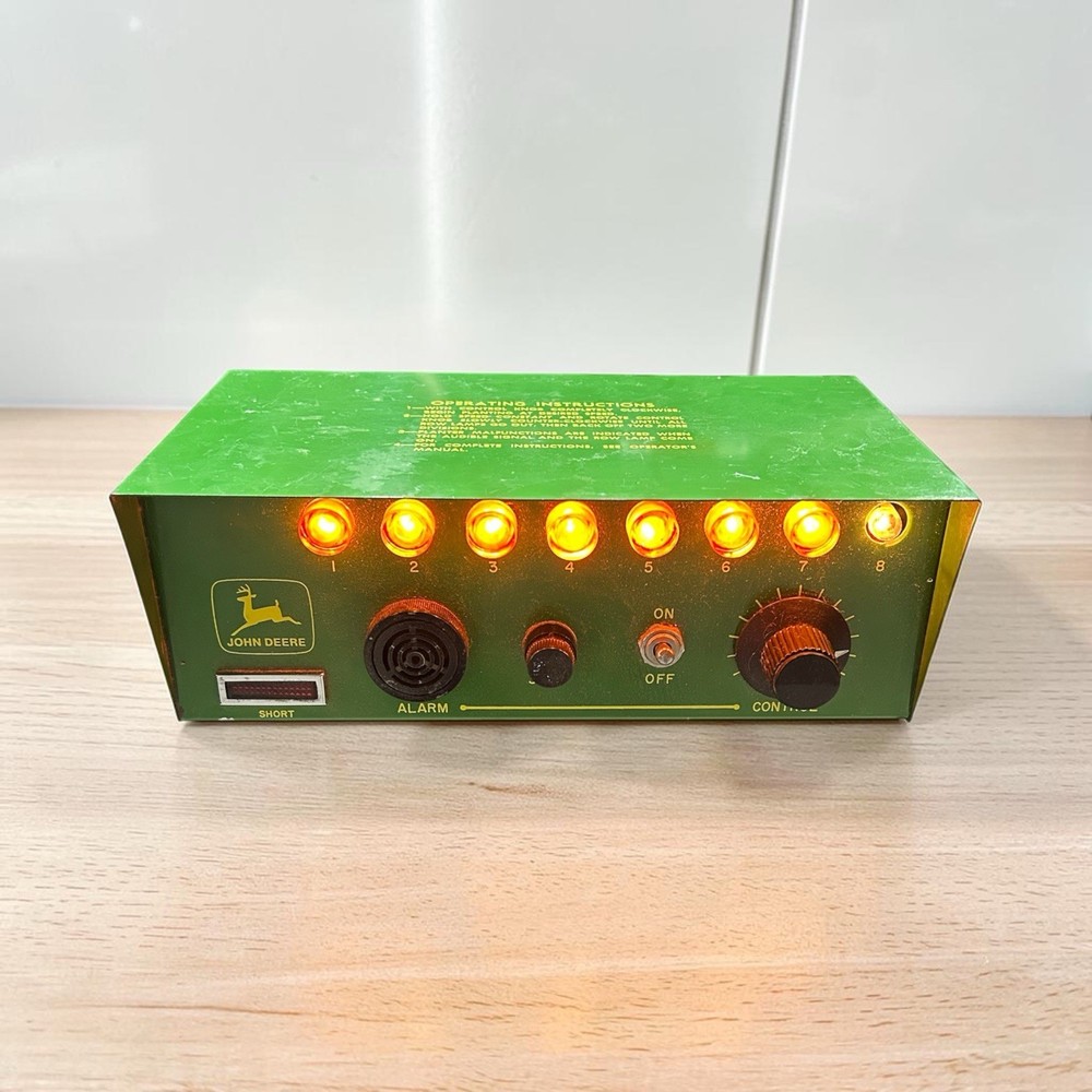 John Deere Seed Flow Monitor Planter M-6000 With 8row Harness