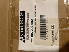 NIB DET-TRONICS Q9033A1000 MOUNTING ARM Part 007290-002