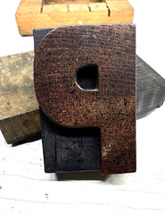 Vintage Wood Letter P Letterpress Print Type 2.5″ 2-1/2″