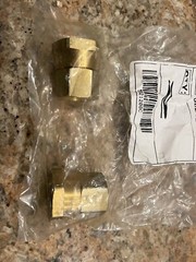 Dixon Brass 5021208c 3/4in Female GHT Swivel x 1/2in Female NPTF, Brass
