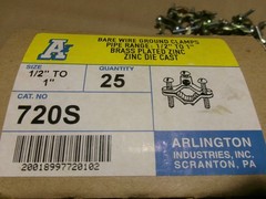 Arlington 720S Box of 25 1/2″ To 1″ Bare Wire Ground Clamp Pipe Range AK