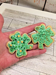 Faux Fake St. Patrick’s Day SHAMROCK Clover Cookies Tiered Tier Tray Decor