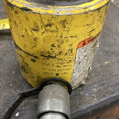 REFURBISHED Enerpac RCS302, 32.4 ton Capacity, 2.44 in Stroke Hydraulic Cylinder