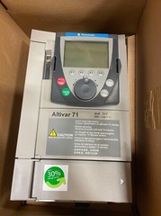 Schneider Electric ATV71HU75M3 ALTIVAR 71 AC SPEED Drive 10HP 7.5KW