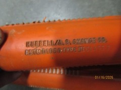 4 Hubbell Chance Co Insulating Hoses