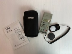 Extech Instruments Digital Light Meter 401025